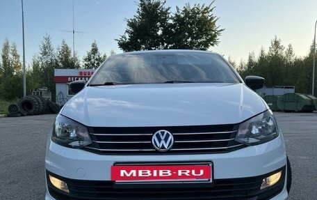 Volkswagen Polo VI (EU Market), 2017 год, 1 350 000 рублей, 2 фотография