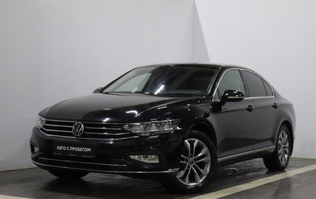 Volkswagen Passat B8 рестайлинг, 2020 год, 2 495 000 рублей, 1 фотография