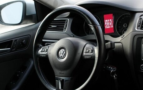 Volkswagen Jetta VI, 2012 год, 887 000 рублей, 13 фотография