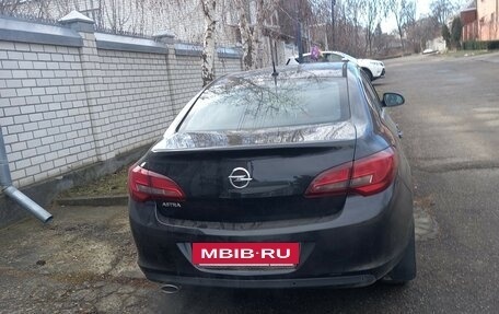 Opel Astra J, 2013 год, 888 000 рублей, 3 фотография