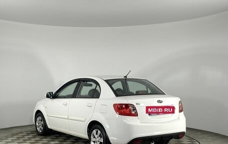 KIA Rio II, 2011 год, 685 000 рублей, 6 фотография