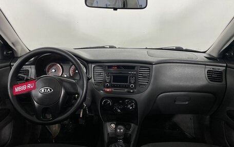 KIA Rio II, 2011 год, 685 000 рублей, 15 фотография