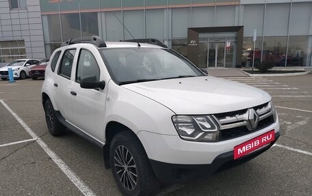 Renault Duster I рестайлинг, 2017 год, 1 450 000 рублей, 3 фотография