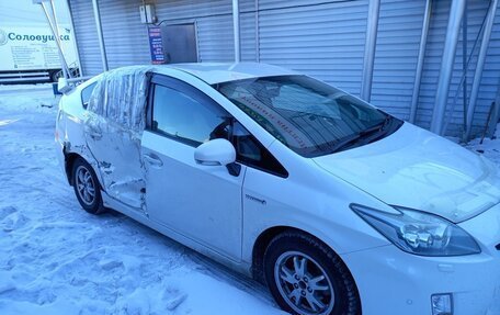 Toyota Prius, 2010 год, 600 000 рублей, 4 фотография