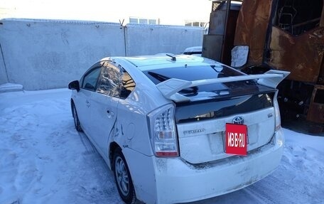 Toyota Prius, 2010 год, 600 000 рублей, 6 фотография