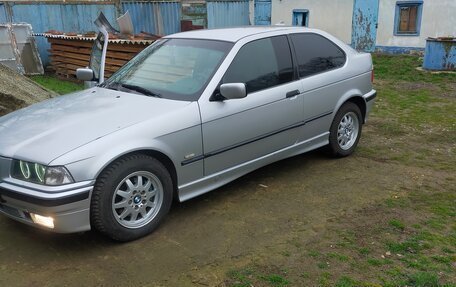 BMW 3 серия, 1998 год, 520 000 рублей, 2 фотография