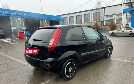 Ford Fiesta, 2007 год, 490 000 рублей, 2 фотография