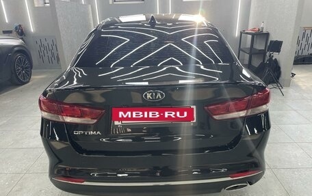 KIA Optima IV, 2017 год, 2 000 000 рублей, 12 фотография