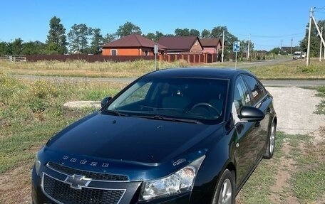 Chevrolet Cruze II, 2012 год, 900 000 рублей, 2 фотография