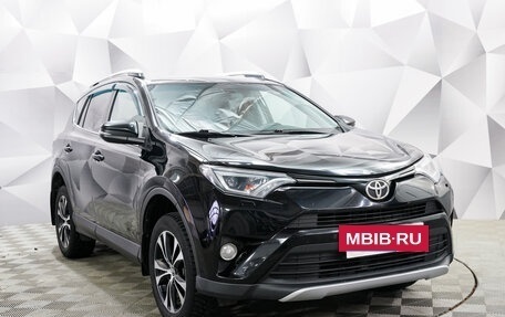 Toyota RAV4, 2018 год, 2 850 000 рублей, 7 фотография