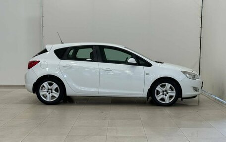 Opel Astra J, 2012 год, 855 000 рублей, 11 фотография