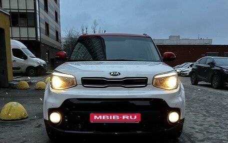 KIA Soul II рестайлинг, 2018 год, 1 580 000 рублей, 2 фотография