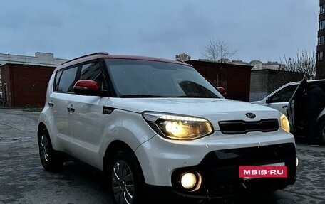 KIA Soul II рестайлинг, 2018 год, 1 580 000 рублей, 3 фотография