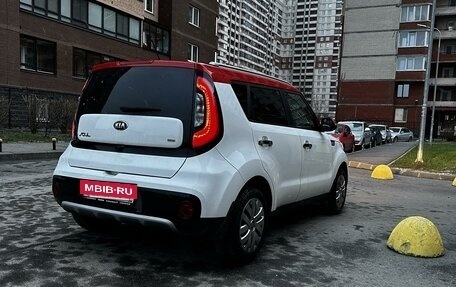 KIA Soul II рестайлинг, 2018 год, 1 580 000 рублей, 5 фотография