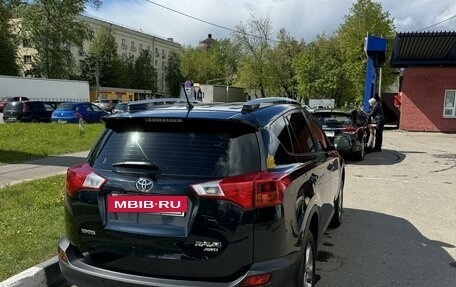 Toyota RAV4, 2015 год, 2 190 000 рублей, 2 фотография