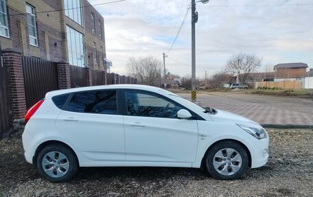 Hyundai Solaris II рестайлинг, 2016 год, 1 255 000 рублей, 13 фотография