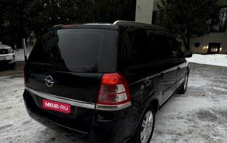 Opel Zafira B, 2011 год, 800 000 рублей, 4 фотография