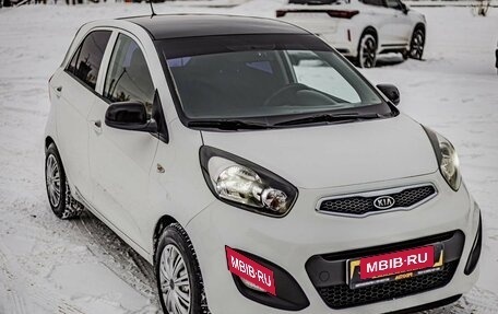 KIA Picanto II, 2011 год, 790 000 рублей, 2 фотография