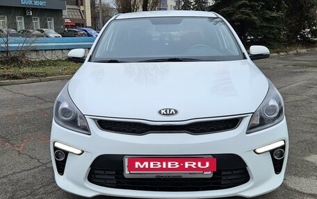 KIA Rio IV, 2019 год, 1 725 000 рублей, 2 фотография