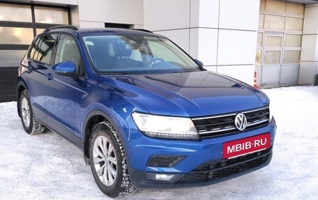 Volkswagen Tiguan II, 2019 год, 2 499 000 рублей, 2 фотография