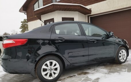 KIA Rio III рестайлинг, 2013 год, 1 290 000 рублей, 4 фотография