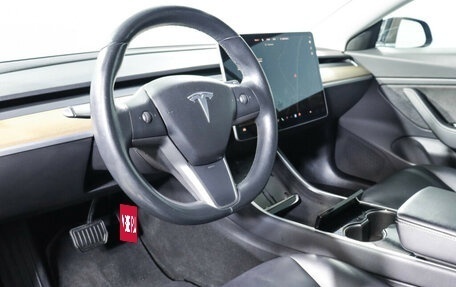 Tesla Model 3 I, 2018 год, 2 600 000 рублей, 13 фотография