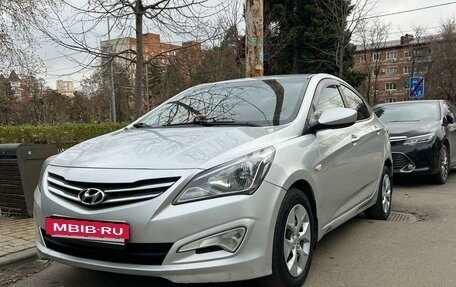 Hyundai Solaris II рестайлинг, 2016 год, 1 100 000 рублей, 13 фотография