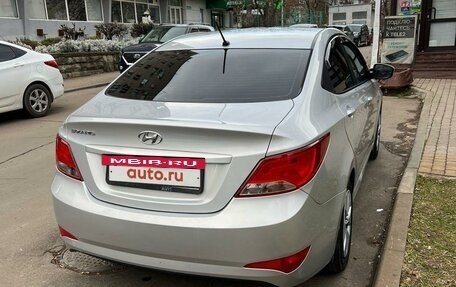 Hyundai Solaris II рестайлинг, 2016 год, 1 100 000 рублей, 8 фотография