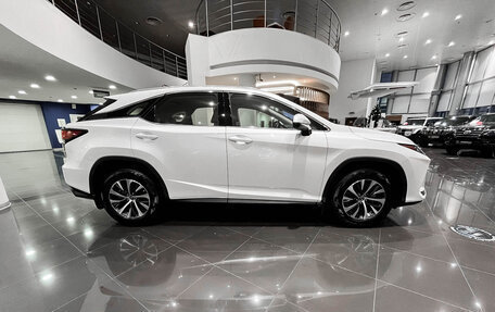 Lexus RX IV рестайлинг, 2021 год, 6 472 000 рублей, 4 фотография