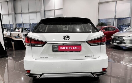 Lexus RX IV рестайлинг, 2021 год, 6 472 000 рублей, 6 фотография