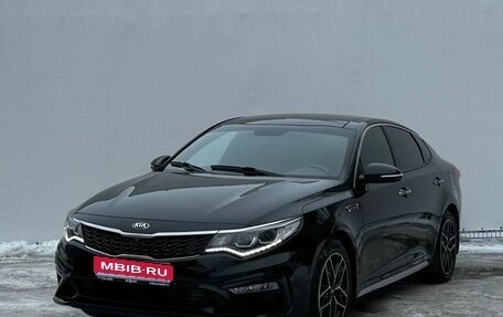 KIA Optima IV, 2018 год, 2 220 000 рублей, 1 фотография