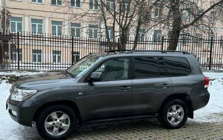 Toyota Land Cruiser 200, 2010 год, 3 700 000 рублей, 4 фотография