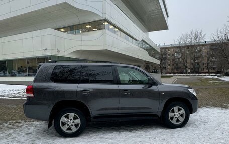 Toyota Land Cruiser 200, 2010 год, 3 700 000 рублей, 10 фотография