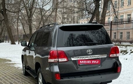 Toyota Land Cruiser 200, 2010 год, 3 700 000 рублей, 6 фотография