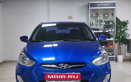 Hyundai Solaris II рестайлинг, 2013 год, 795 000 рублей, 3 фотография