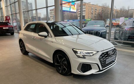 Audi A3, 2024 год, 4 750 000 рублей, 3 фотография