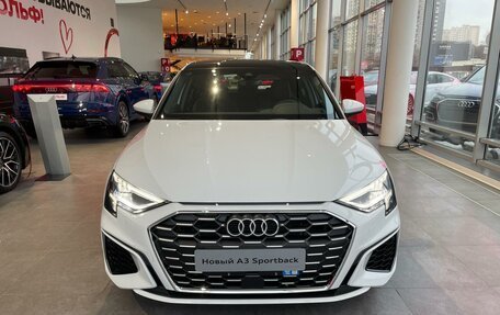 Audi A3, 2024 год, 4 750 000 рублей, 2 фотография