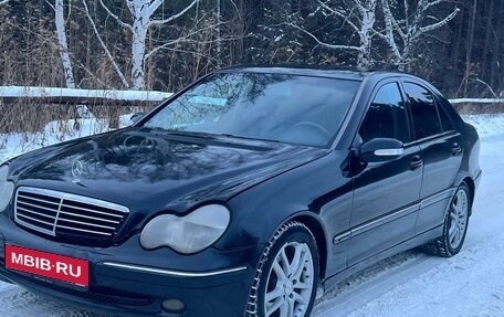 Mercedes-Benz C-Класс, 2001 год, 465 000 рублей, 1 фотография