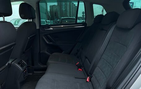 Volkswagen Tiguan II, 2018 год, 2 898 600 рублей, 11 фотография