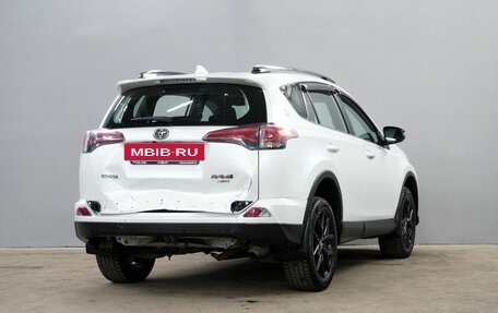 Toyota RAV4, 2018 год, 2 510 000 рублей, 8 фотография