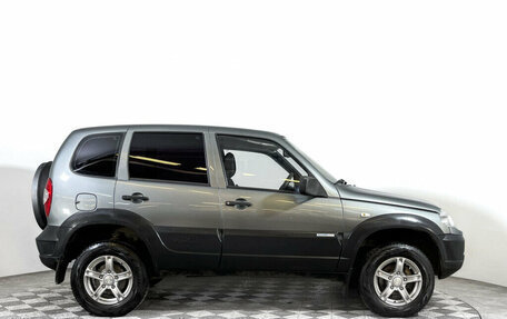 Chevrolet Niva I рестайлинг, 2011 год, 578 000 рублей, 4 фотография