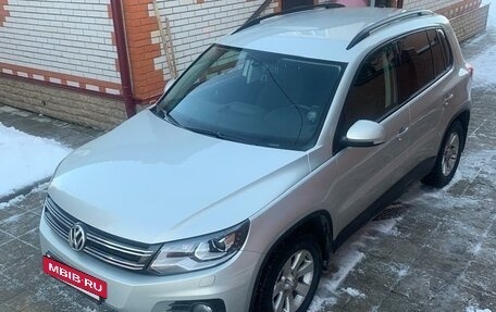 Volkswagen Tiguan I, 2012 год, 1 480 000 рублей, 2 фотография