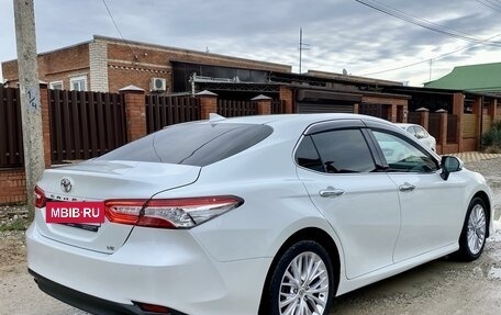 Toyota Camry, 2018 год, 15 фотография