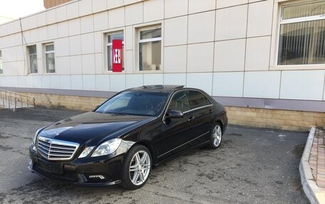 Mercedes-Benz E-Класс, 2011 год, 1 950 000 рублей, 2 фотография