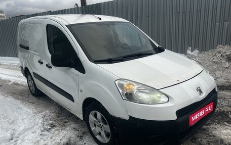 Peugeot Partner II рестайлинг 2, 2014 год, 990 000 рублей, 5 фотография