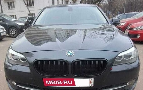 BMW 5 серия, 2011 год, 1 900 000 рублей, 4 фотография