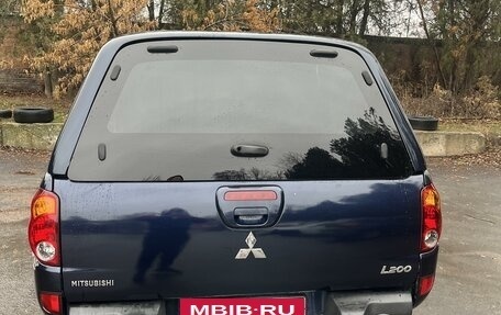 Mitsubishi L200 IV рестайлинг, 2012 год, 1 600 000 рублей, 3 фотография