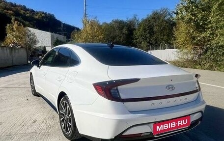 Hyundai Sonata VIII, 2020 год, 2 600 000 рублей, 3 фотография