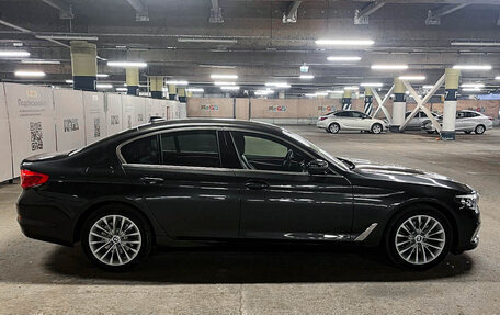 BMW 5 серия, 2019 год, 3 824 700 рублей, 4 фотография