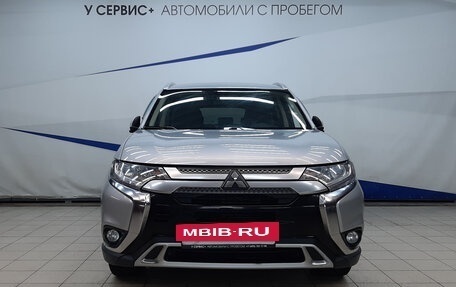 Mitsubishi Outlander III рестайлинг 3, 2019 год, 2 190 000 рублей, 6 фотография